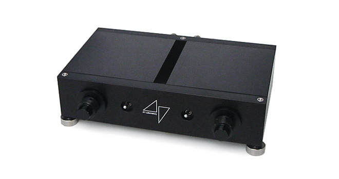 Model 4706 Stereo Amplifier 